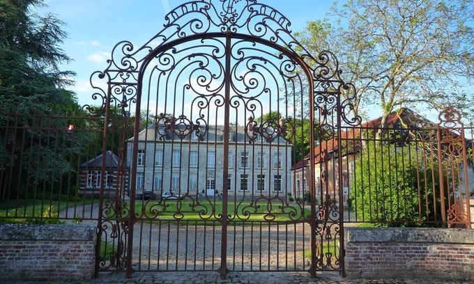 Le Plessier-Rozainvillers Otro | Castillo de los Plessier-Rozainvillers