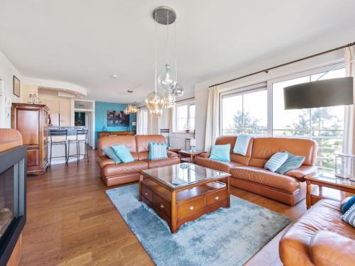 Blankenberge Apartamento | Castle apartment with view