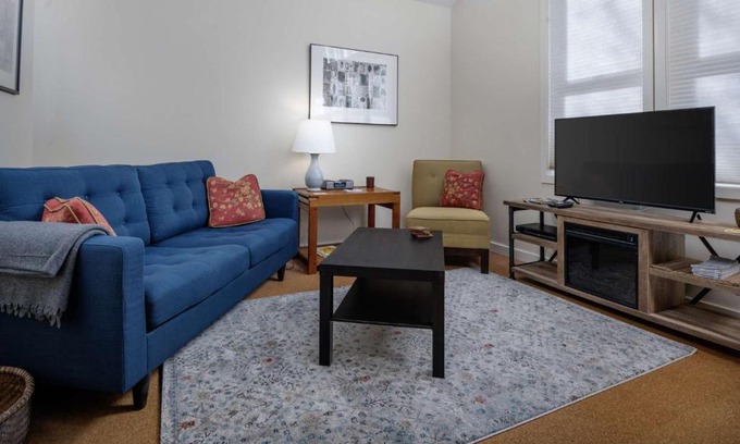Overlook Casa | Castle Cottage