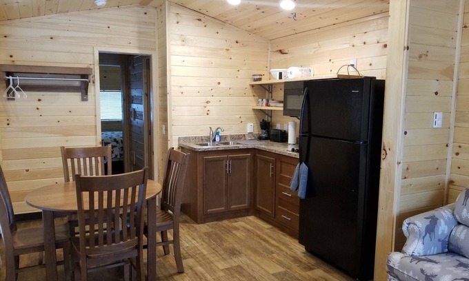 Price Cabina | Castle Gate RV Park