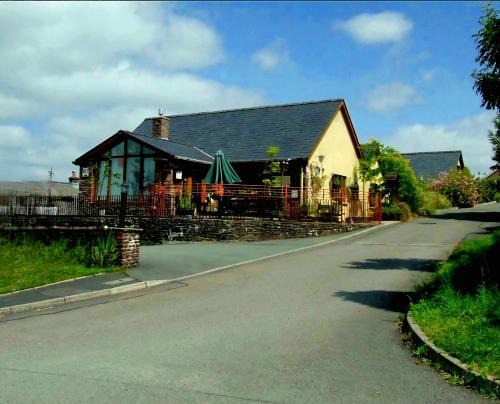 Defynnog Cama Y Desayuno | Castle Lodge - Brecon Beacons Accommodation