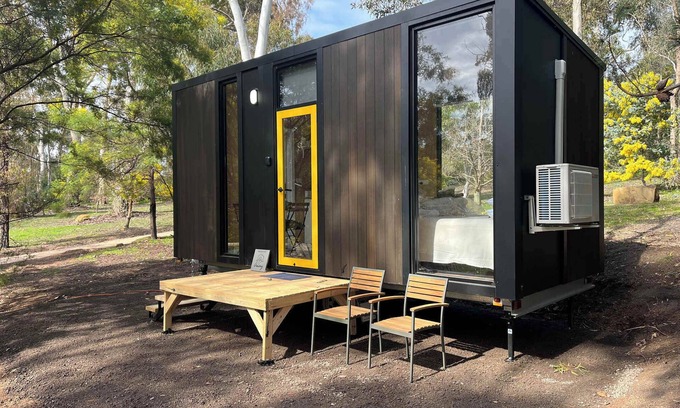 Castlemaine Casa | Castlemaine Hideout by Tiny Away
