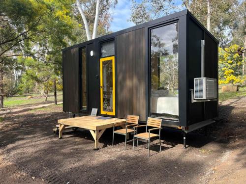 Castlemaine Casa | Castlemaine Hideout by Tiny Away