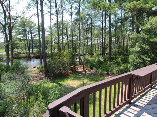 Cat Hill Casa | Cat Hill - 436 Tamarack