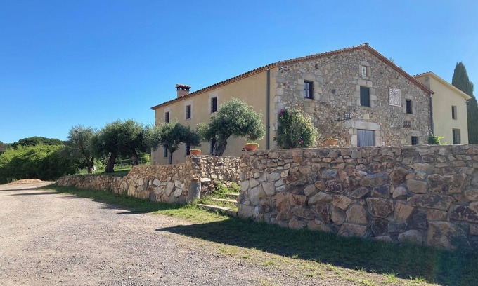 Caldes de Malavella Otro | Masía catalana de turismo rural con granja ¡Ideal familias! Caldes de Malavella