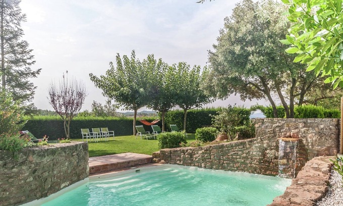 Gargalla Villa | Mansión vintage con piscina en Montmajor, España