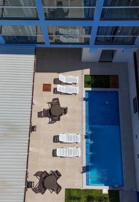 Vila dos Pescadores Apartamento | Catamarã Pé na Areia