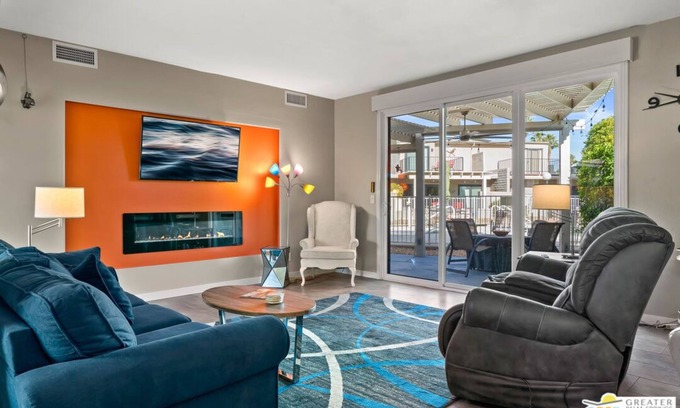 Cathedral City Casa | Cathedral Canyon Country Club Townhome Available year around