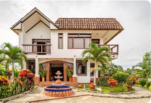 Quimbaya Casa | Cattleya tropical