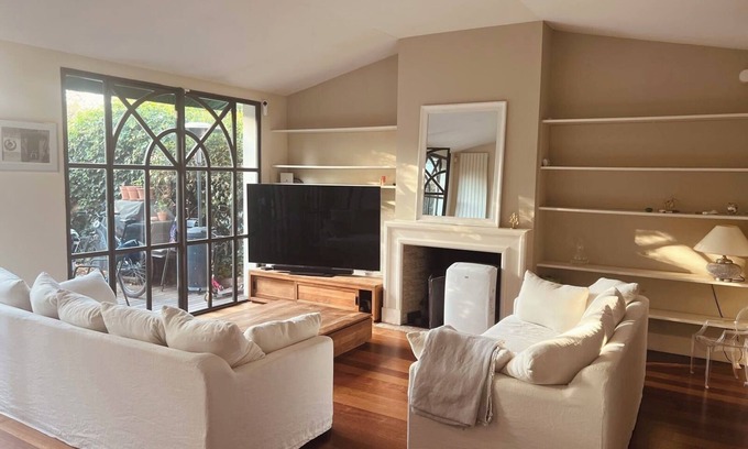 Cauderan Casa | Caudéran: Charm and comfort just a stone's throw from the Parc Bordelais