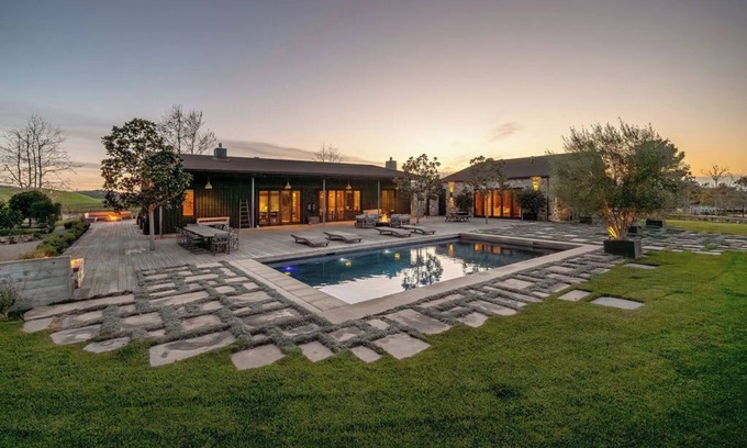San Luis Obispo Casa | Cavalli Estates Vineyard House in Edna Valley