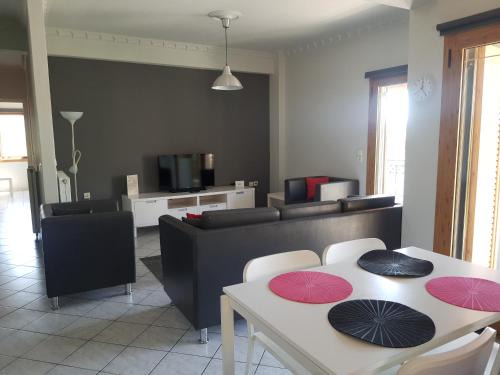 Perama Apartamento | Cave Apartments