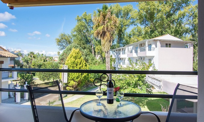 Kavos Apartamento | CAVOS BEACH HOUSE