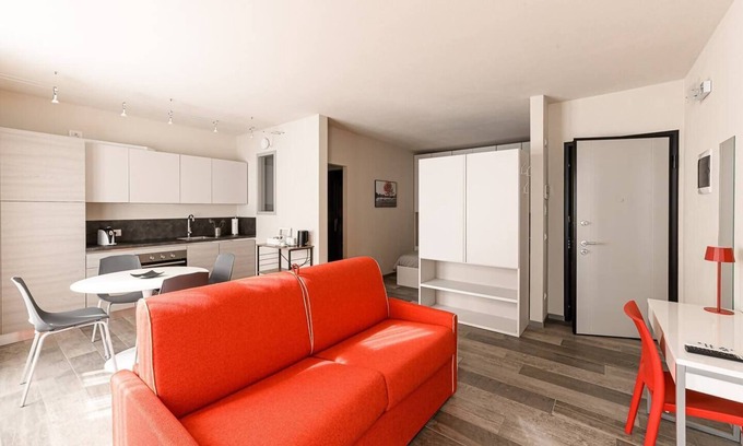 Tirano Apartamento | Residencia Cavour - Apartamento A