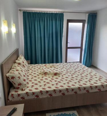Corbu Casa | CAZARE JASMINA