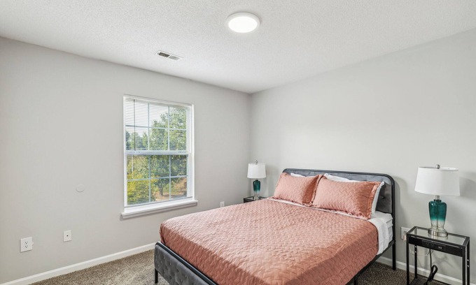 Westover Apartamento | CB 3508-304 Fayetteville Oasis I Modern, Comfy
