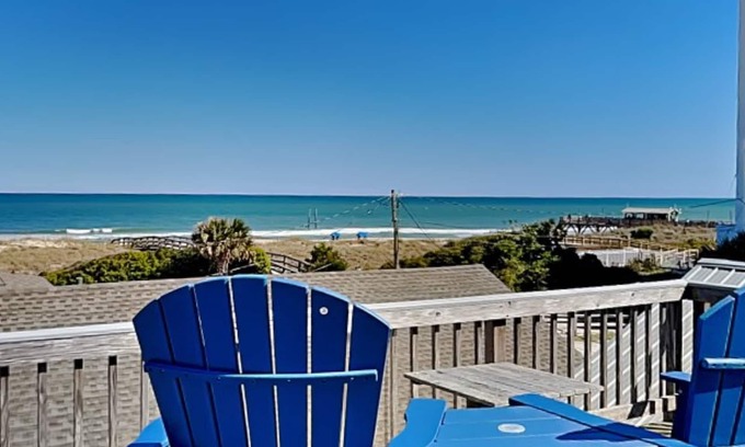 Wilmington Beach Casa | CB Seabee #2 | Roof Top Deck, Water Views + Pet Friendly!