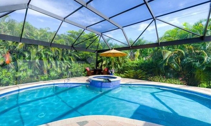 Biggar Casa | Country Club Residence - Stylish 4 BR Home in Gated Community in Ft Myers