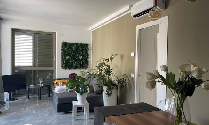 Riccione Apartamento | Ceccarini Apartment - Dos Habitaciones Piso, Capacidad 6