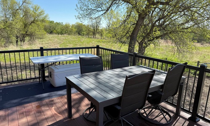 Dunseith Cabina | Cedar Lodge at Turtle Mountain