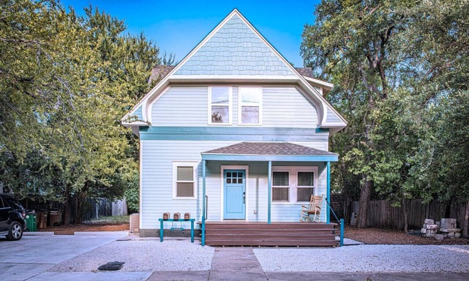 North University Casa | Cedar Street - Hyde Park