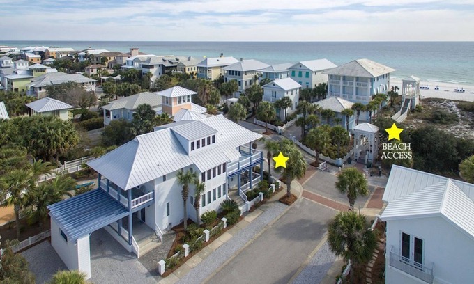 Sunnyside Casa | Impresionante 5BR 5BTH Celebration Generation Beach House-Al otro lado de Beach Walkover