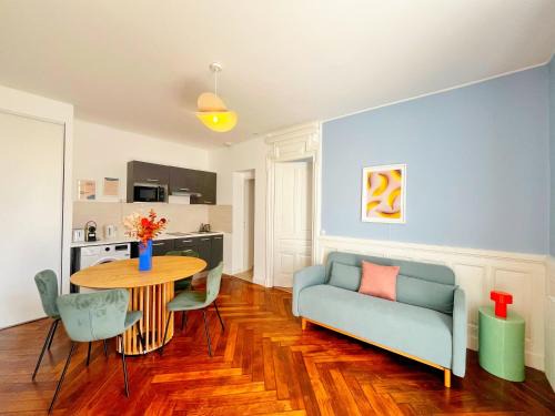Saint-Fons Apartamento | Celestine - appartement 4 personnes - check in h24 - wifi