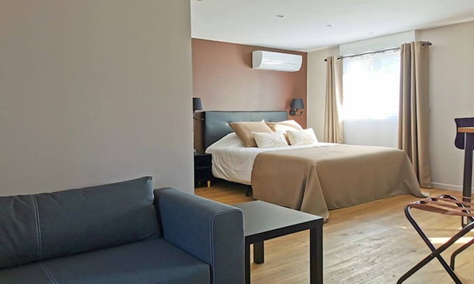 Moyen-Vernet Apartamento | Cemoi-Estudio-Familiar-Baño en la habitacion-Vista al Jardín