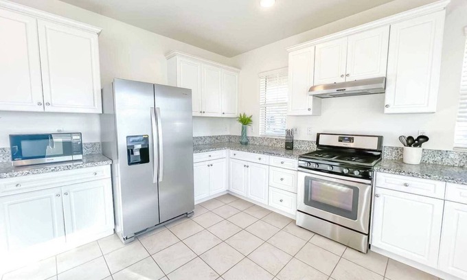 Ontario Casa | Centennial Cir on Ontario #41640
