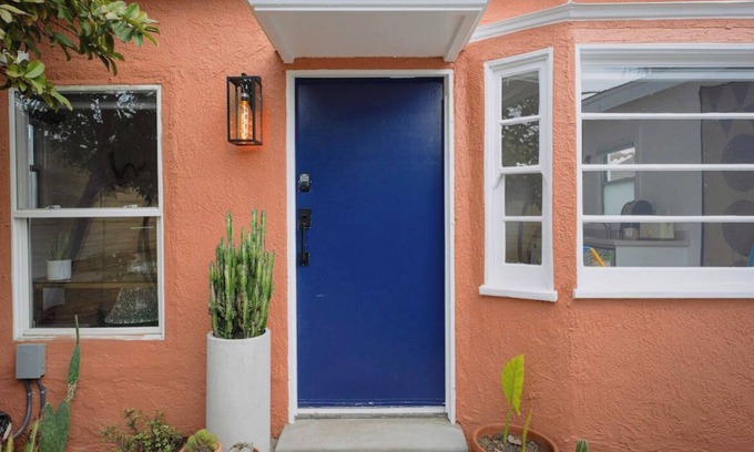 Mid City Casa | Center of it all! 1bd heart-of-LA casita near Beverly Hills/West Hollywood/Ktown