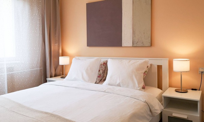 Novi Sad Apartamento | Central 2-Bedroom Apartment + Free Private Parking