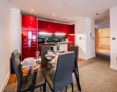 Bristol Floating Harbour Apartamento | Central 2BR Flat - free parking - central