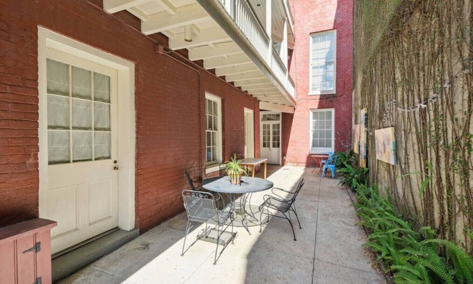 Arts/Warehouse District Apartamento | Central Business District Monthly Rental - 1BR/1BA