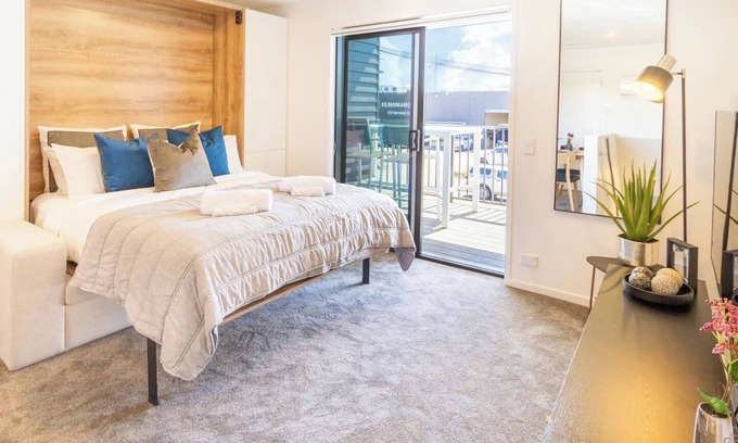 Christchurch City Centre Casa | Central City Charm: Pet-Friendly Studio