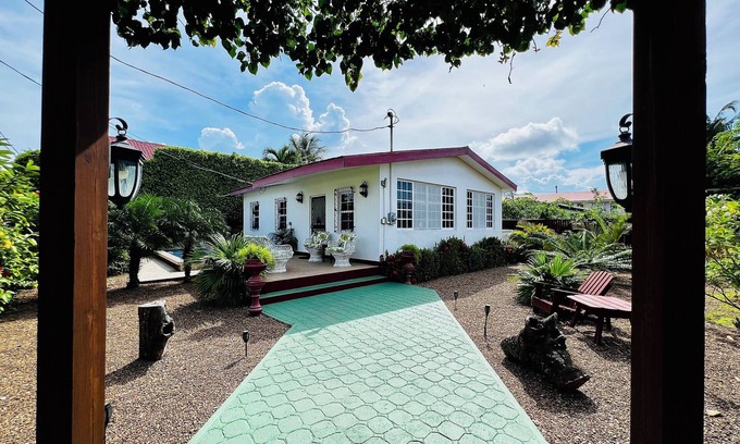 Belize City Casa | Central City “Haven” Private Flat & Pool