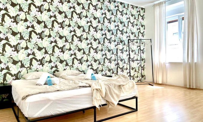 Gries Apartamento | Central Comfy Apartment - Self Check-in