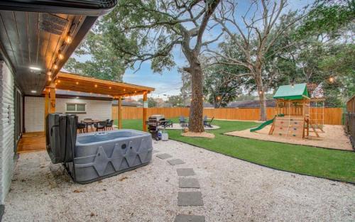 Houston Casa | Central Convenience x Modern Luxury - Heart of Houston