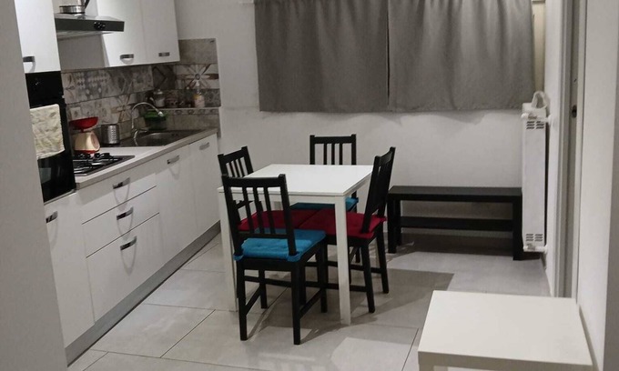 Prenestino-Centocelle Apartamento | Central Cosy Apartment in Rome