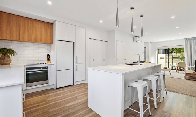 Christchurch City Centre Casa | CENTRAL CUTIE - CHRISTCHURCH CITY TOWNHOUSE in Christchurch