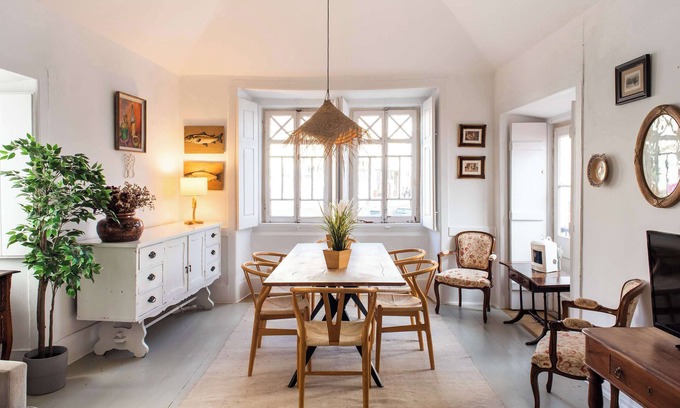 Ericeira Apartamento | Central Ericeira - Light filled with Terrace