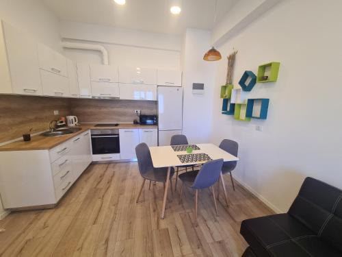 Bacau Apartamento | Central EvaApartments One