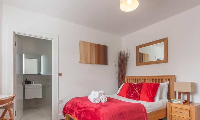 Reading City Centre Apartamento | Central | Free Secure Parking | Relocating Families