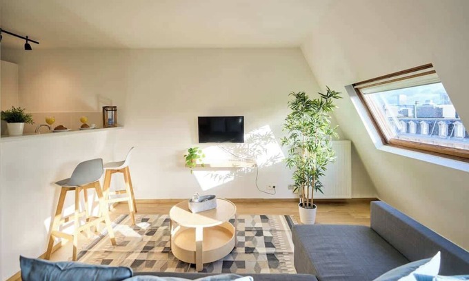 Lower Town Apartamento | Central Grand Place Escape 6