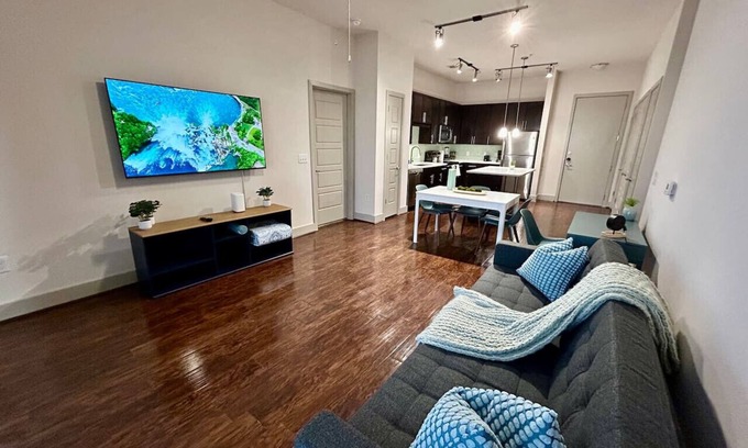Washington Ave./ Memorial Park Apartamento | Central Heights functional 2/2 Long-term Condo