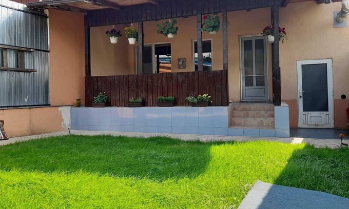 Tulcea Casa | Central house