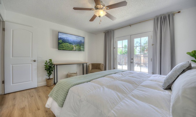 Raisin Casa | Central location - Fresno Home - 61 miles from Yosemite