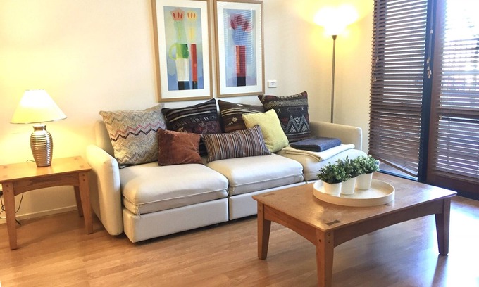 City East Apartamento | Central Loft Apartment Free Parking