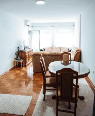 Niksic Apartamento | Central