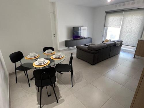 San Gwann Apartamento | Central, Modern & New Apt