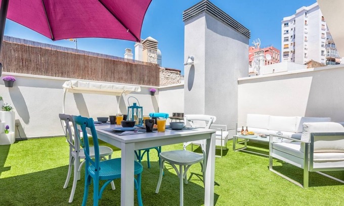 La Merced Apartamento | Atico Terraza Privada Piscina Centro AC Nuevo 1hab